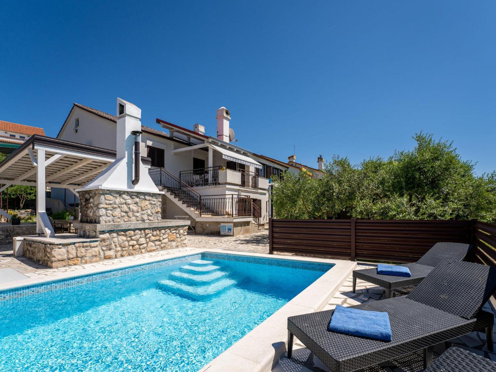Apartment Albaneze By Interhome Njivice Exterior photo